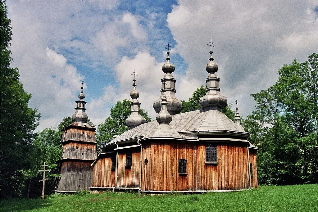 cerkiew greko-kat., ob. prawosławna p.w. św. Michała Archanioła., drewn., 1801woj. podkarpackie