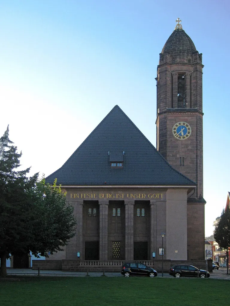 Worms, Lutherkirche von Osten