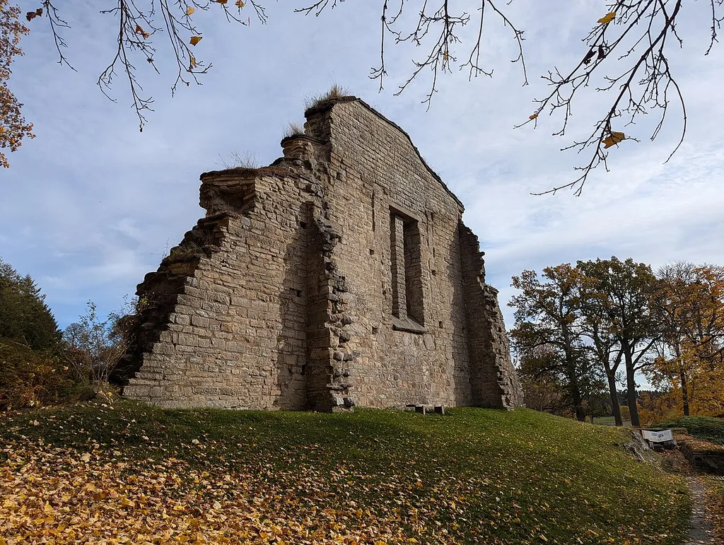 Besök på Riseberga klosterruin den 12 oktober 2024.