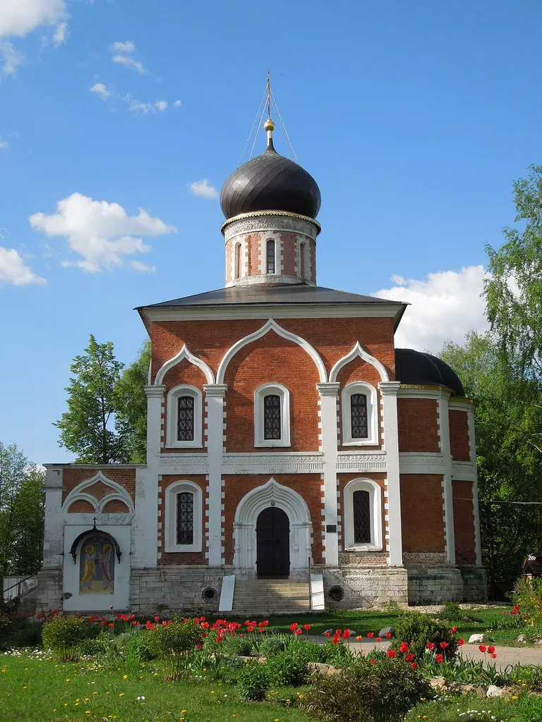 Собор Старо-Никольский (церковь Петра и Павла): улица Бородинская, 8, Можайск, Можайский район, Московская область