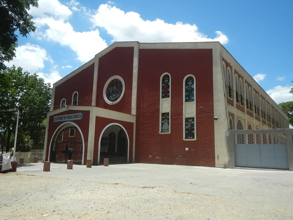 Barangay Inarawan, Antipolo City Saint Anthony of Padua Parish Church (Inarawan, Antipolo City) along Marcos Highway (Mayamot-Santa Cruz-Bagong Nayon-Inarawan-San Jose, Antipolo City) from or interconnecting with Sumulong Highway Legislative districts of Antipolo City List of barangays of Metro Manila,Barangays Mayamot 14°37'25"N 121°7'20"E Santa Cruz 14°36'45"N 121°9'37"E Barangay Bagong Nayon, Antipolo City 14.7062, 121.2113 Barangay Inarawan, Antipolo City 14.6736, 121.2412 San Jose 14°37'16"N 121°15'47"E Antipolo City at the Junction of Sumulong Highway and Marikina–Infanta Highway Marcos Highway or MARILAQUE Highway or Manila-Rizal-Laguna-Quezon interconnecting with the Marcos Highway (Pasig City - Antipolo City Section) MRT-2 (LRT-2) Santolan LRT Station Manila Light Rail Transit System Line 2 en:Strong Republic Transit System (Note: Judge Florentino Floro, the owner, to repeat, Donor Florentino Floro of all these photos hereby donate gratuitously, freely and unconditionally all these photos to and for Wikimedia Commons, exclusively, for public use of the public domain, and again without any condition whatsoever).