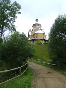 Saint Michael church, Luzhky