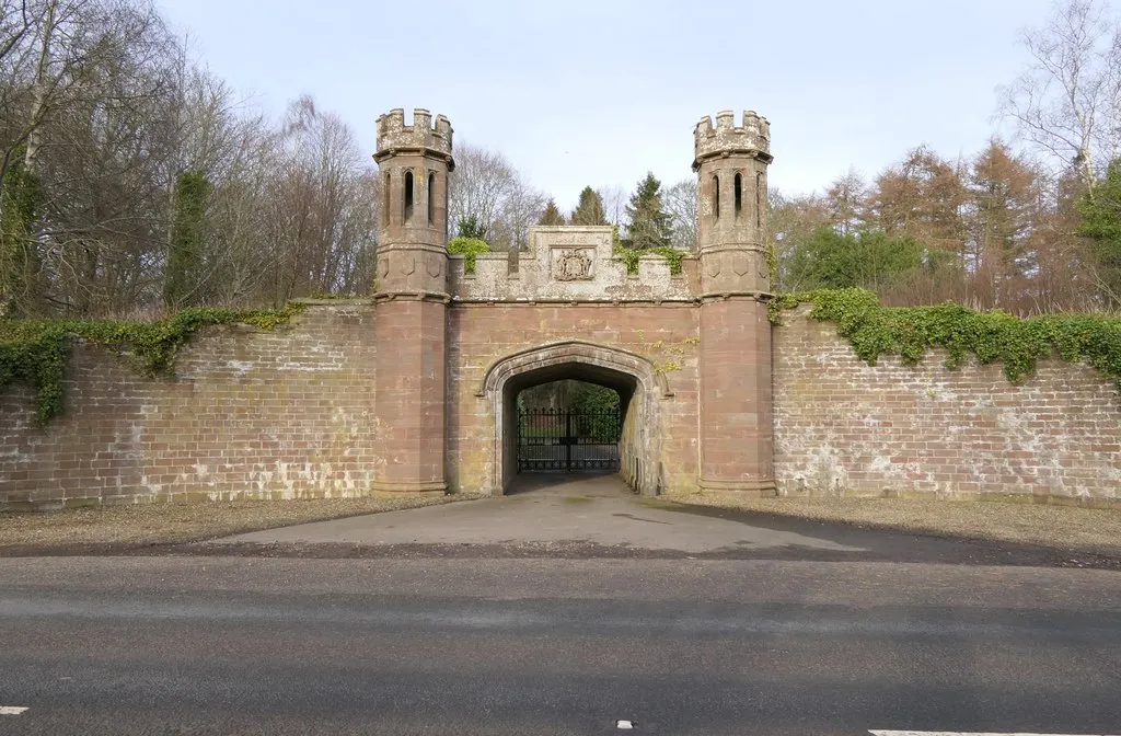 Gateway to Guthrie Castle