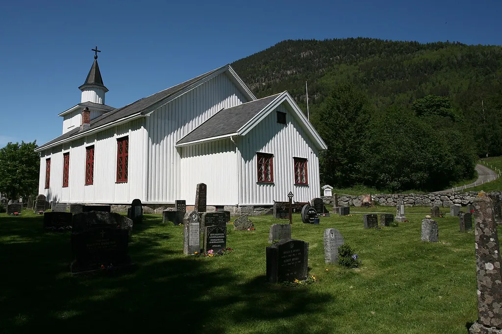 Picture of Atrå kirke (Telemark - Norway)