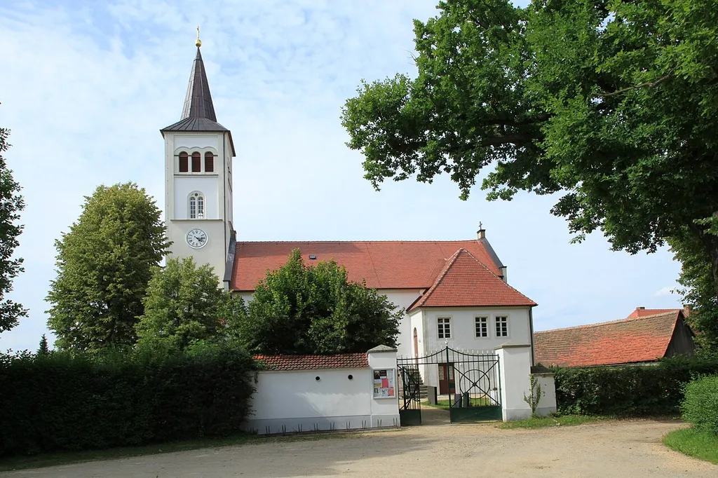 Trinitatiskirche, An der Kirche in See, Niesky