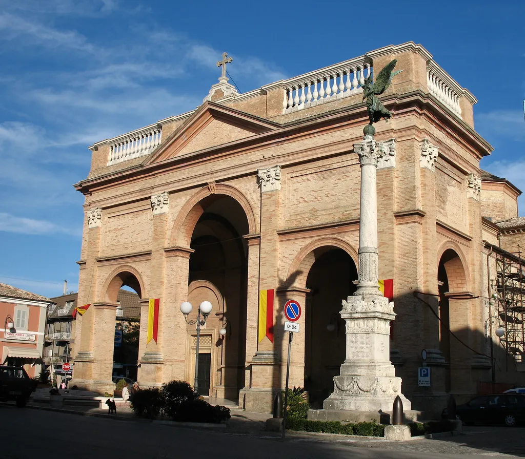 Cattedrale di Montalto delle Marche
