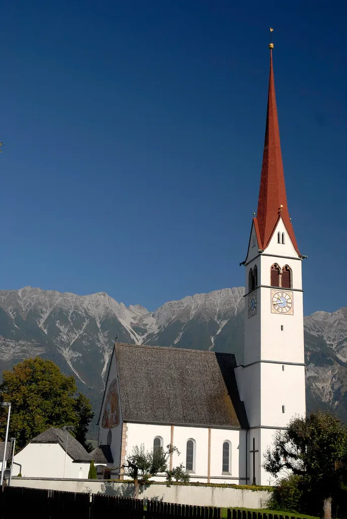 This media shows the remarkable cultural object in the Austrian state of Tyrol listed by the Tyrolean Art Cadastre with the ID 16401. (on tirisMaps, pdf, Fotoarchiv Tiroler Kunstkataster, more images on Commons, Wikidata)