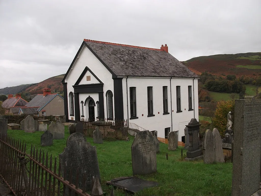 Well maintained Chapel and graveyard