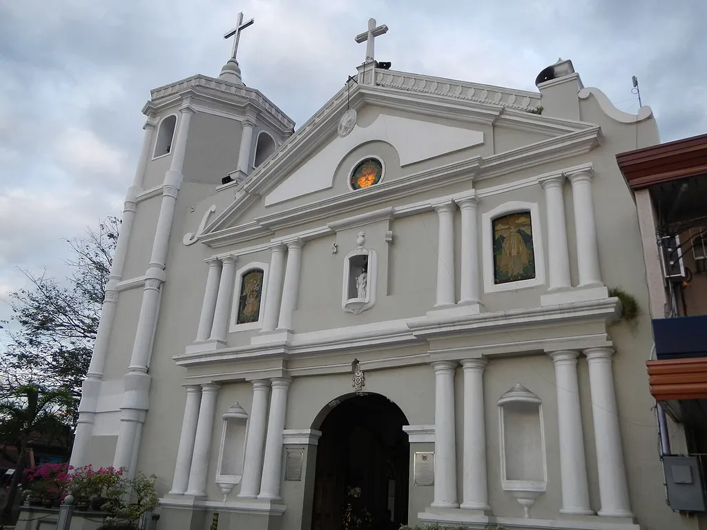 Guiguinto Church Roman Catholic Diocese of Malolos under Parish Priest Fr. Rey Rivera replacing Fr. Flormonico Cadiz who was transferred to Norzagaray October 31, 1607 founded, beside Saint Martin de Porres Catholic School (Guiguinto, Bulacan) by the Guiguinto Bridge-River, Deepening P 43,662 million K00 34+08 Barangay Poblacion beside Ilang-Ilang, beside Tabang, Guiguinto, Bulacan, Bulacan province.
