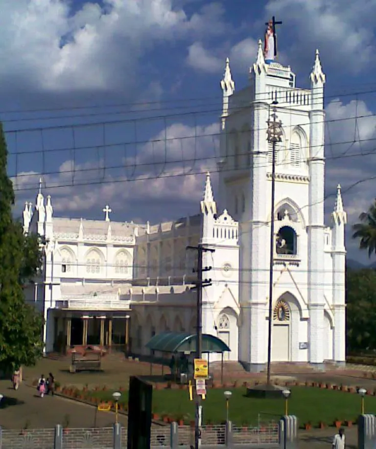 അരുവിത്തുറ സെന്റ് ജോർജ് ഫെറോനാ പള്ളി