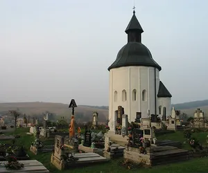 Saint Anne Round Church in Kallósd
