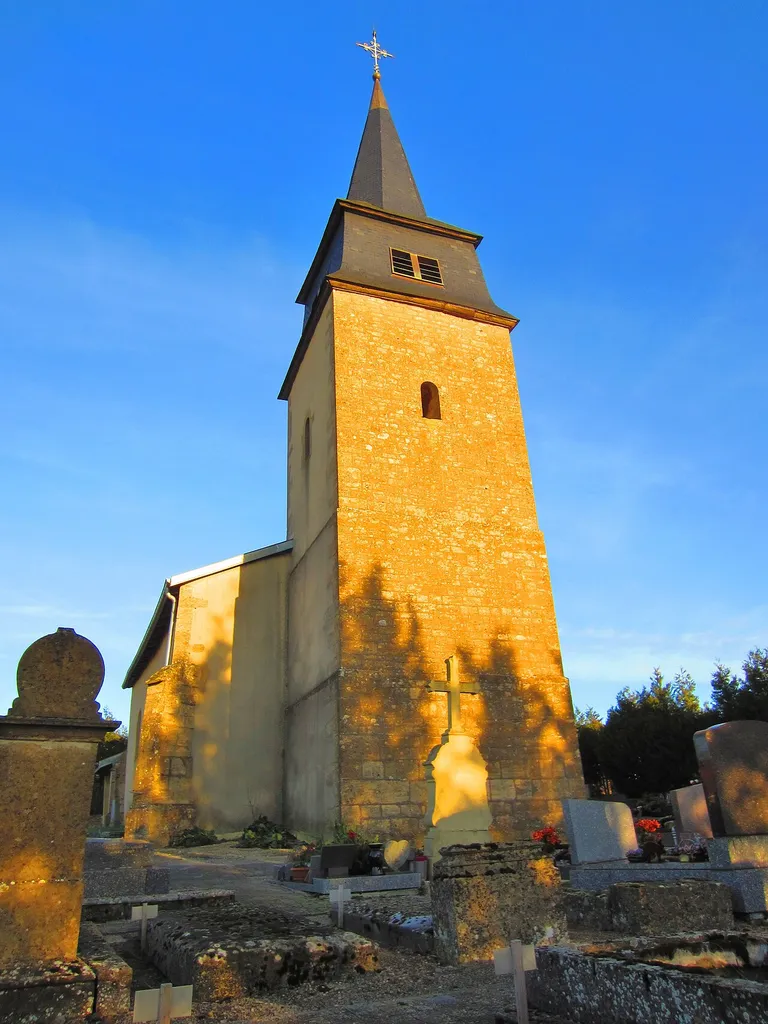 Avillers church