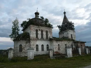 Exaltation of the Cross church (Bondyug)