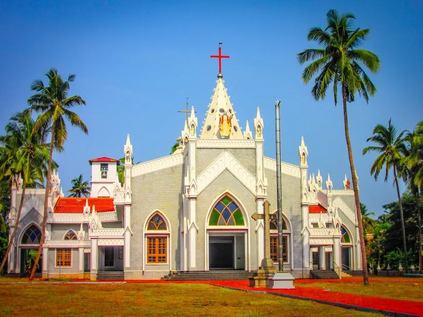 This is a picture of the front view of the Holy Trinity Cathedral Church,Kannur of the Roman Catholic diocese of Kannur