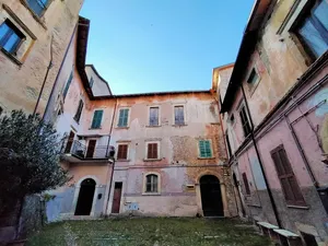 De Ponte-Vetoli castle