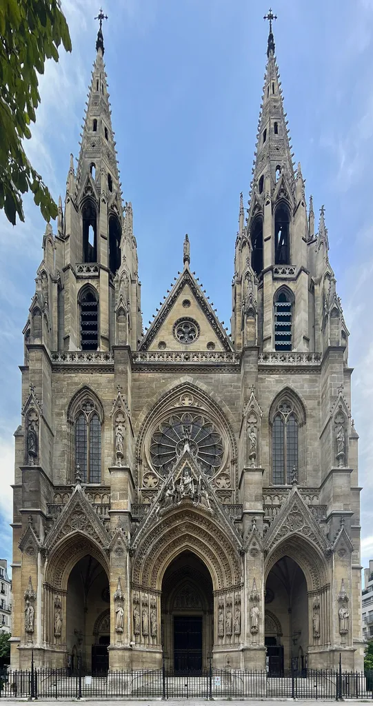 Basilique Sainte-Clotilde, Paris.