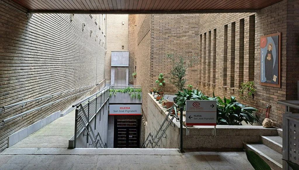 Ilesia de Sant Chusé Pignatelli, Zaragoza