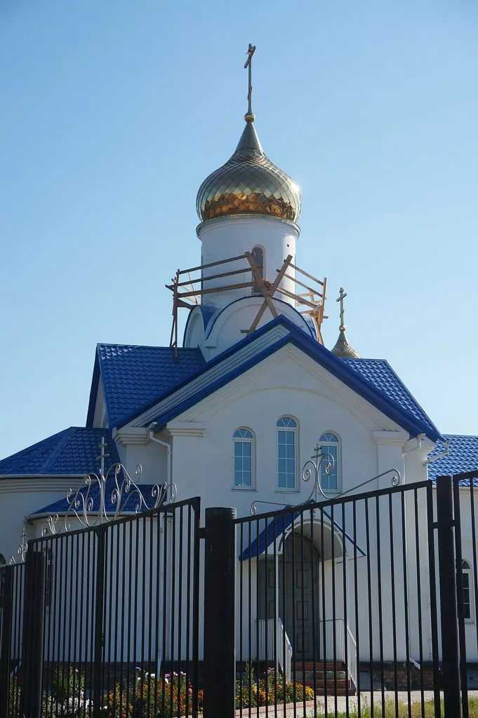 Храм Покрова Пресвятой Богородицы, посёлок Луначарский, Ставропольский район Самарской области, Россия