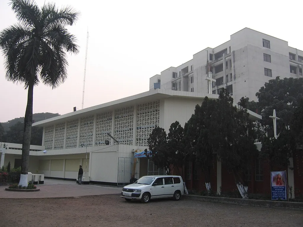The Catholic cathedral of the Immaculate Conception (Archdiocese of Dhaka) was built in 1993. It is at Ramna, Dhaka (Bangladesh). As per rule (in Bangladesh) it has no steeple.