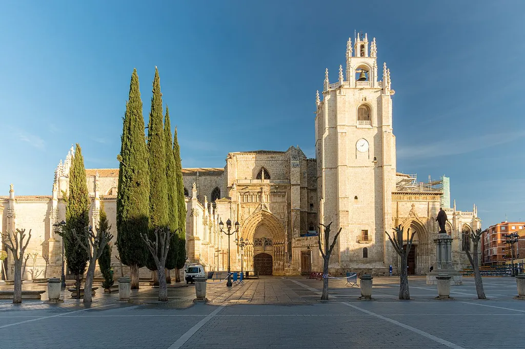 Palencia Cathedral 2023 - South Façade