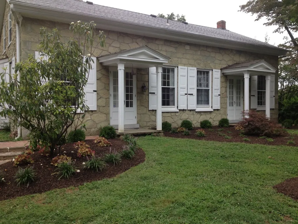 Friends Orthodox Meetinghouse in Birmingham Township, PA, buit in 1845. Now a private residence.