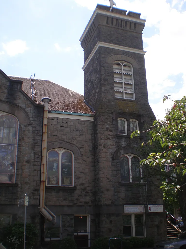 Sunnyside United Methodist Church in southeast Portland, Oregon in 2011