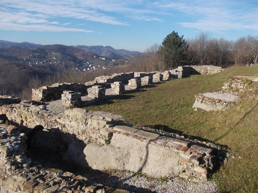 Maribor Castle (Piramida)