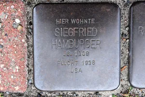 Stolperstein dedicated to Siegfried Hamburger