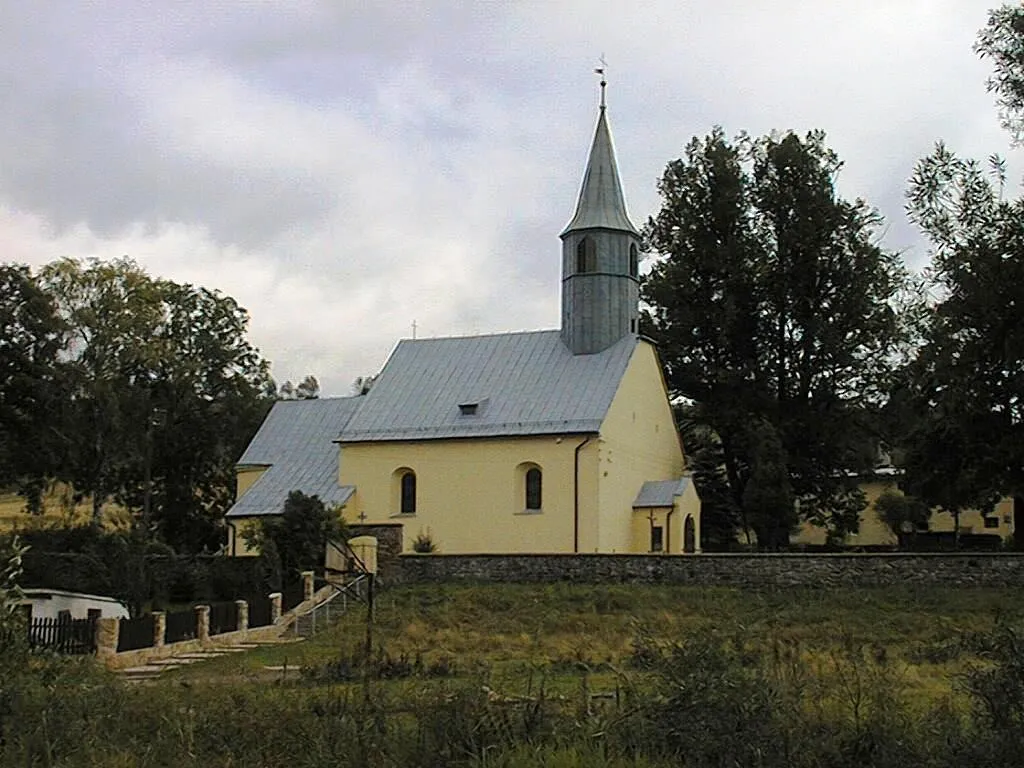 Unisław Śląski - kościół filialny p.w. Wniebowzięcia NMP (zabytek nr rejestr. A/1838/1753 z 30.06.1966)