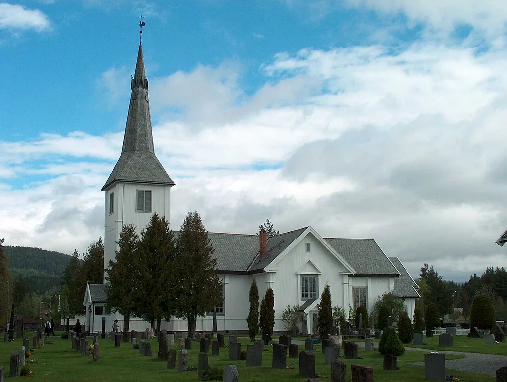 Lunder kirke (Lunder church) at Sokna, Ringerike, Buskerud, Norway. Originally published on no.wikipedia: http://no.wikipedia.org/wiki/Bilde:Lunder-kirke-ext-tb.jpg with this info: Lunder kirke, Sokna, Ringerike, Buskerud Fotograf: Tom Bjørnstad Released into the Public Domain by the photographer, Tom Bjørnstad.