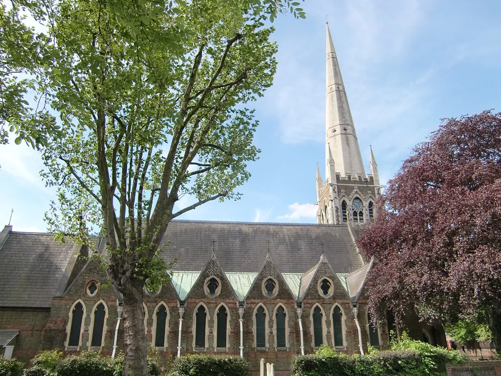 St James, Hampton Hill. From the other side of Park road