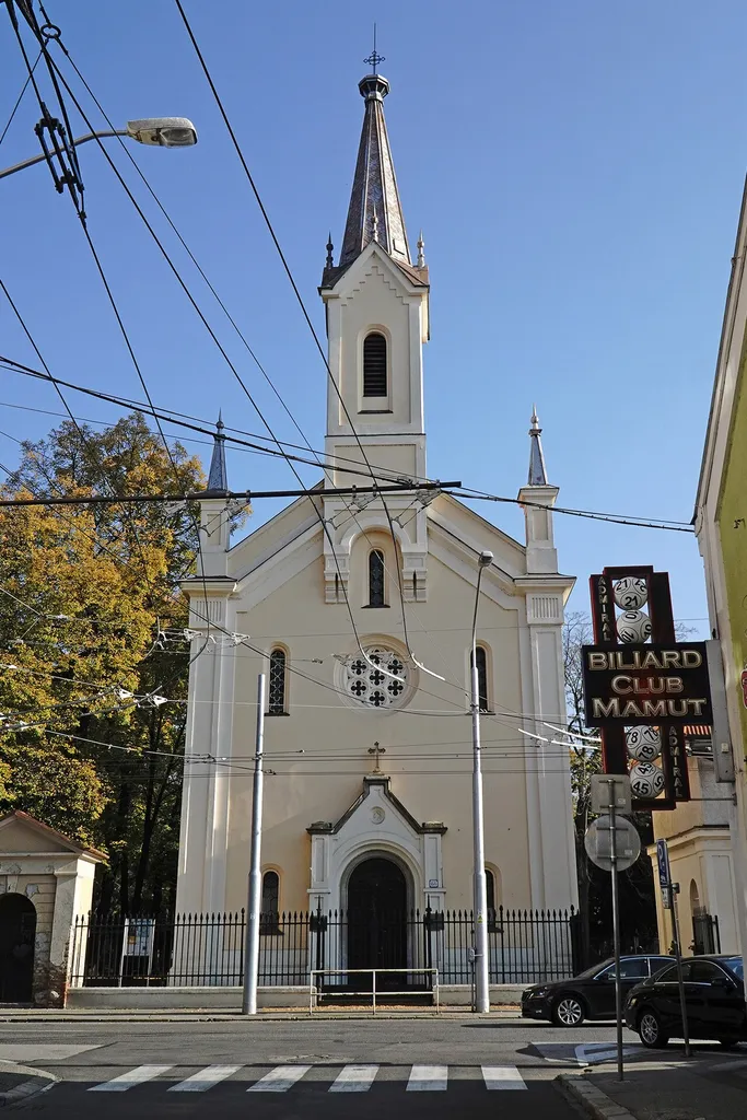 Kostol Povýšenia sv. kríža v Bratislave