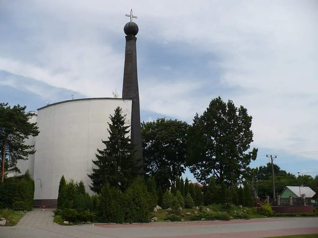 Mrozy, ul. św. Teresy 3 - rzymskokatolicki kościół parafialny pw. Świętej Teresy od Dzieciątka Jezus