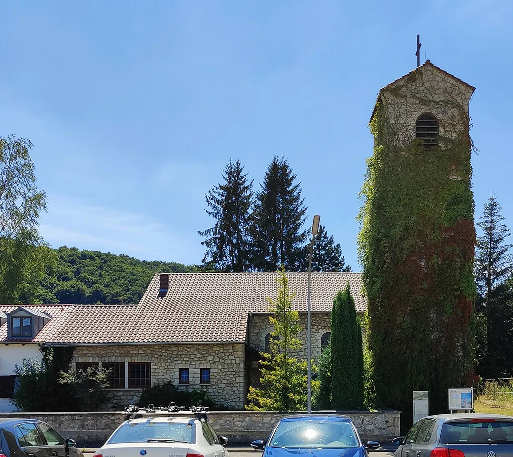 Evangelisch-lutherische Lutherkirche Saal an der Donau, Landkreis Kelheim, Niederbayern, Bayern, Deutschland