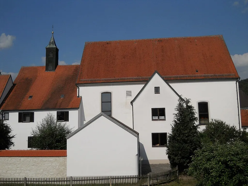 Die profanierte Klosterkirche in Berching, heute Pettenkoferhaus