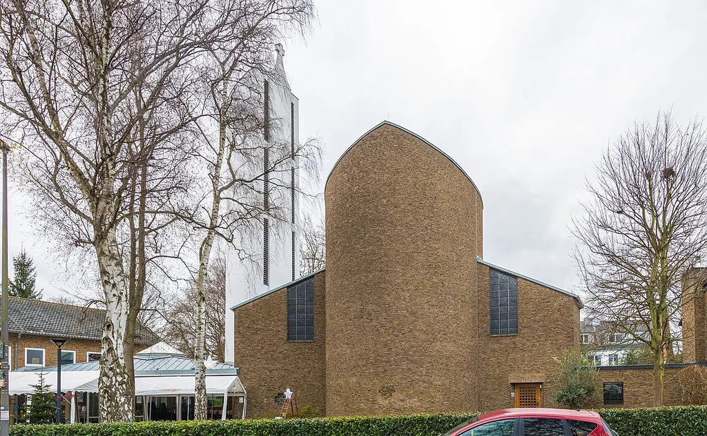 Dietrich-Bonhoeffer-Kirche, Köln-Junkersdorf
