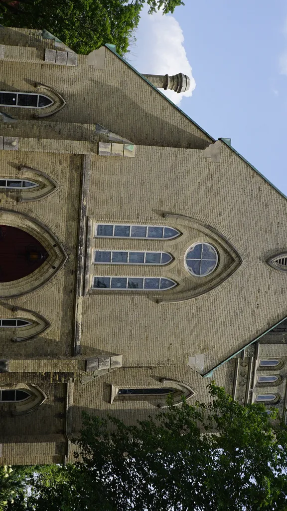 St. James Anglican Church (church building in Stratford, Ontario, Canada)