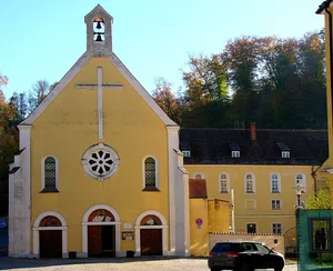 Ehem. Franziskanerkloster mit Kirche