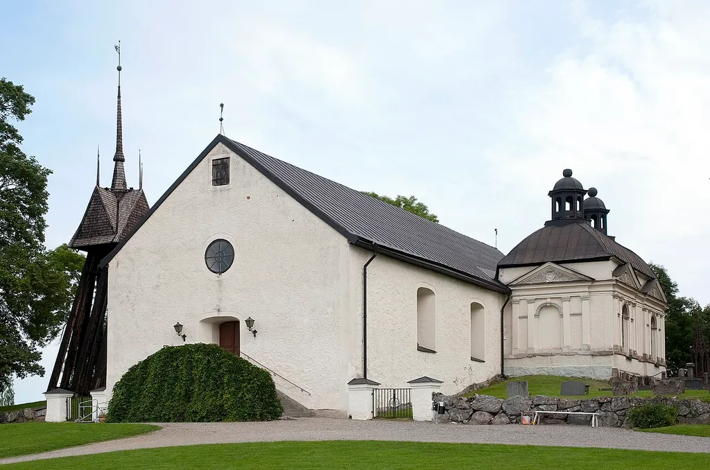 Husby-Oppunda kyrka i Nyköpings kommun.