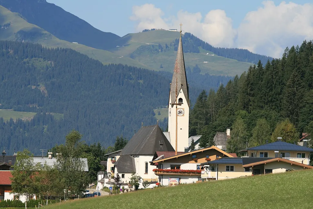 This media shows the remarkable cultural object in the Austrian state of Tyrol listed by the Tyrolean Art Cadastre with the ID 15199. (on tirisMaps, pdf, Fotoarchiv Tiroler Kunstkataster, more images on Commons, Wikidata)