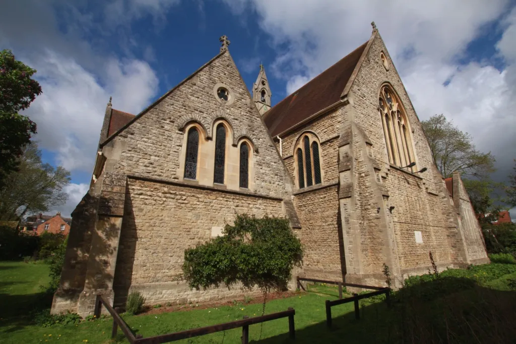 St Michael and All Angels parish church, Lonsdale Road, Summertown, Oxford, seen from the southeast. On the left is the east end of the Lady Chapel; on the right is the east end of the chancel.