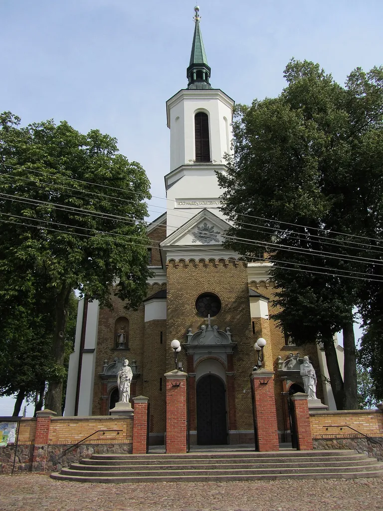 Dobrzyniewo Kościelne - kościół parafialny p.w. Zwiastowania NMP (zabytek nr 460 z 16.08.1979)