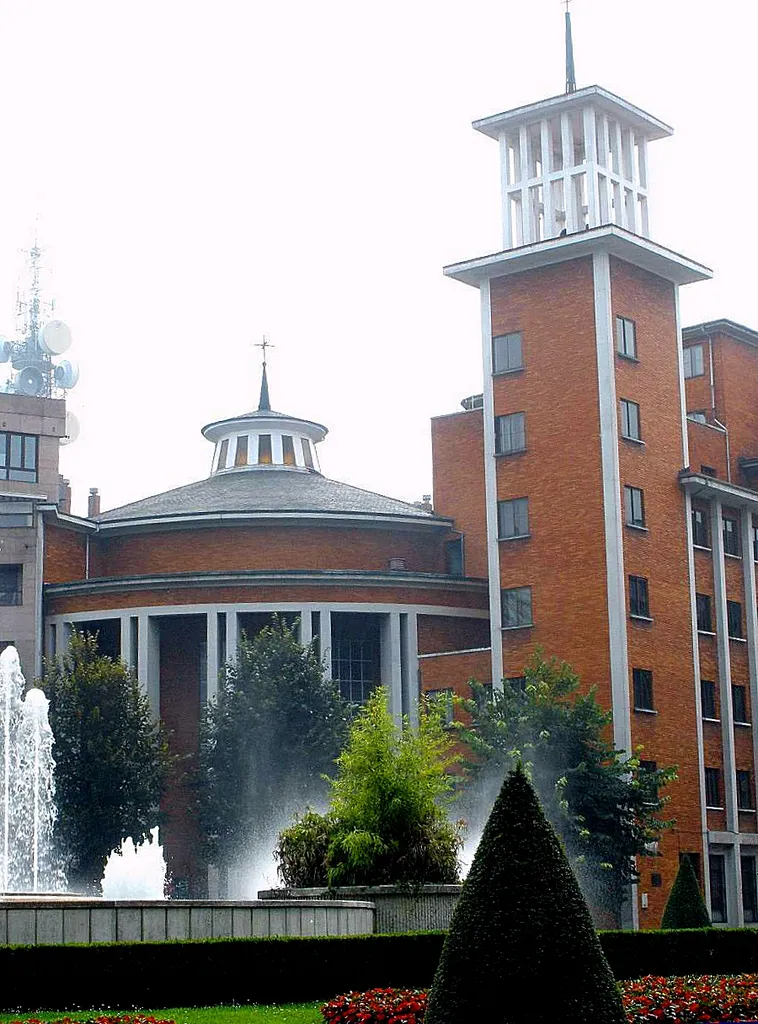 Iglesia del Inmaculado Corazón de María, en Oviedo