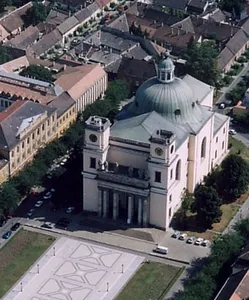 Vác Cathedral