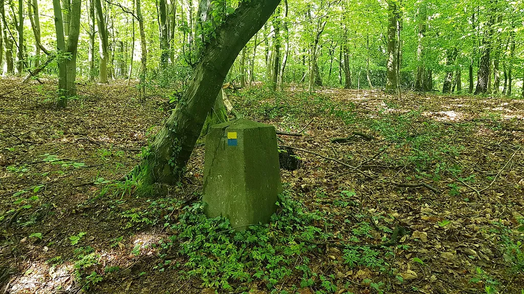 Belgium-Netherlands boundary stone no. 3b