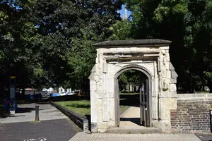 St John the Baptist's Church gateway, Howley Road