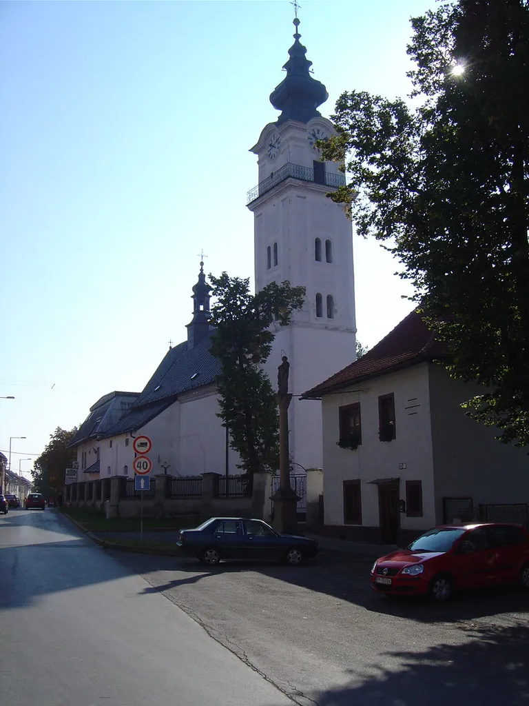 Square of Velka