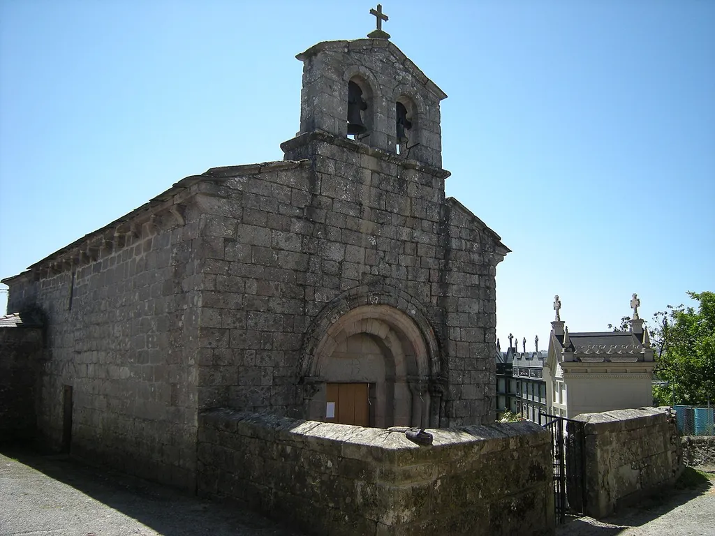 Igrexa de Santa María de Vilaragunte, Paradela