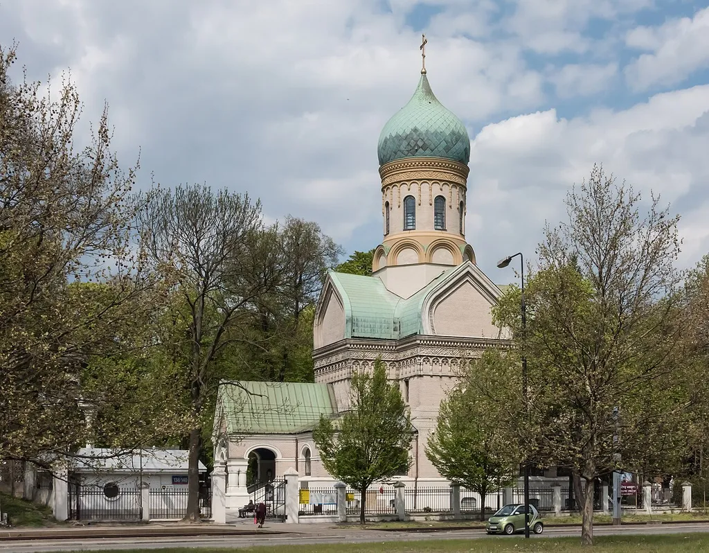 Cerkiew św. Jana Klimaka w Warszawie, widok z ulicy Wolskiej