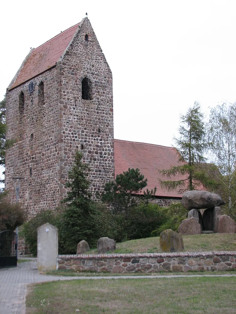 Kirche zu Kläden (Oktober 2018)